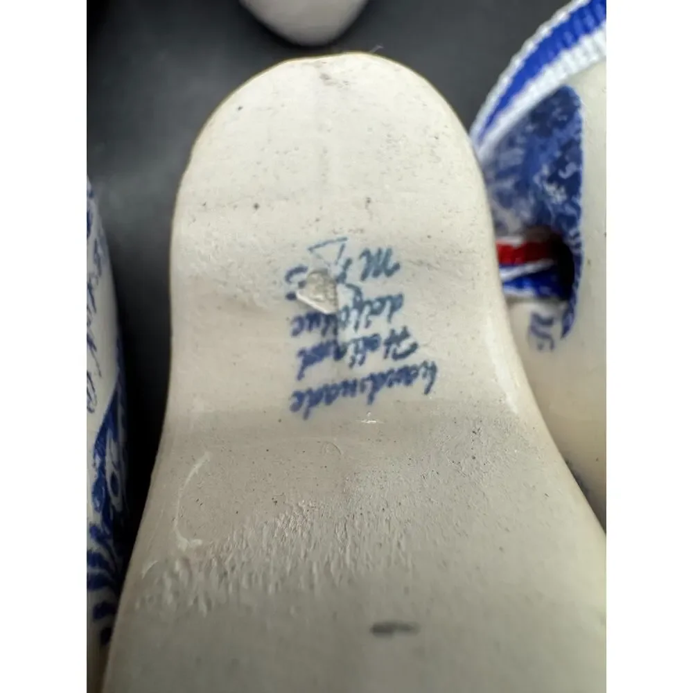 Miniature Holland Dutch Delft Blue/White Windmill Shoes Clogs Ornament 3 Pairs